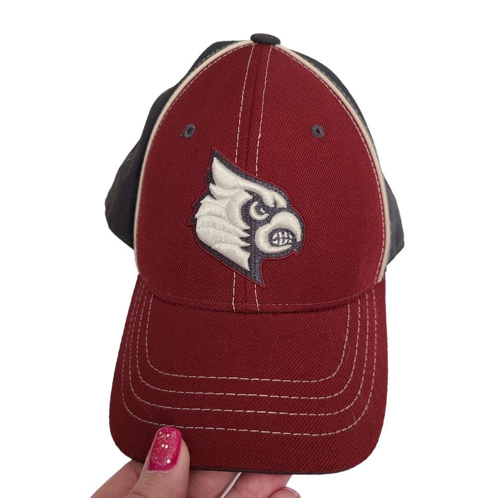 Louisville Cardinals NCAA Basketball Cap Hat Authentic Zephyr The Hat 7 Unisex